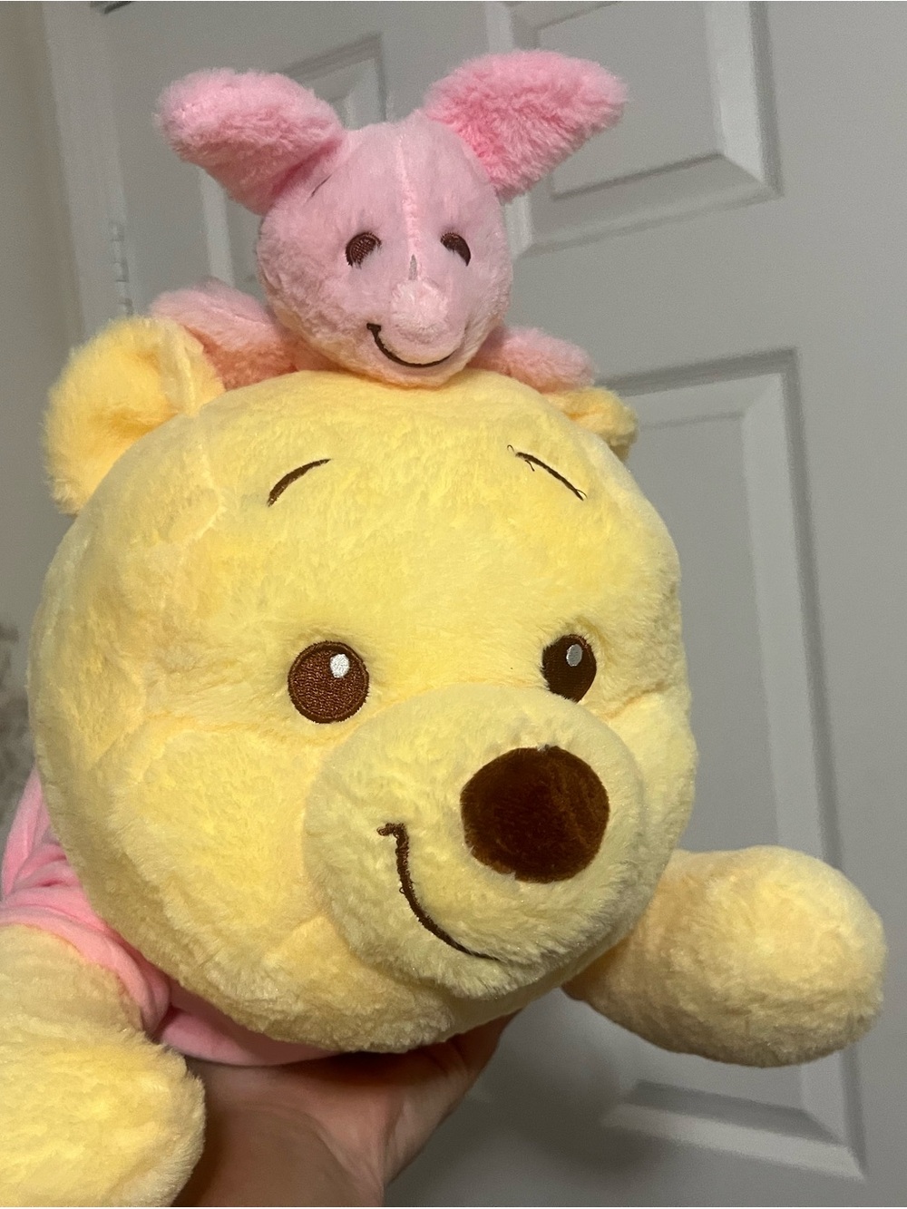 Pooh Bear & Piglet Stuffed Toy with Zip in Blanket nwot